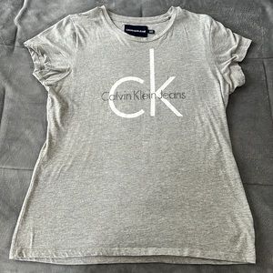 Calvin Klein T-Shirt